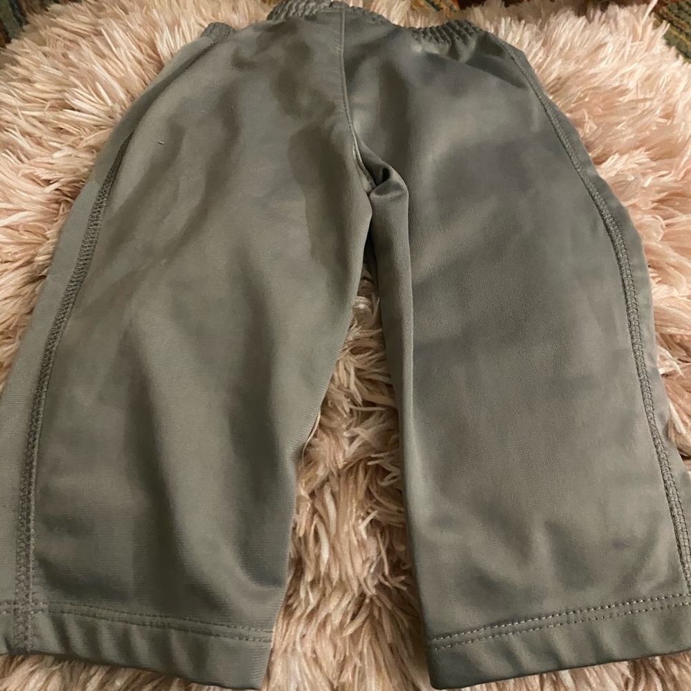 Pants - Picture 3 of 4
